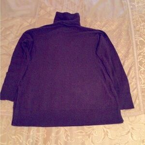 LOFT /Women’s sweater, size S *